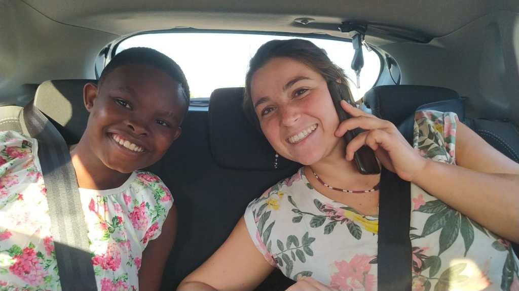 L'arrivo in Italia in viaggio verso Velo d'Astico dove vive Elena